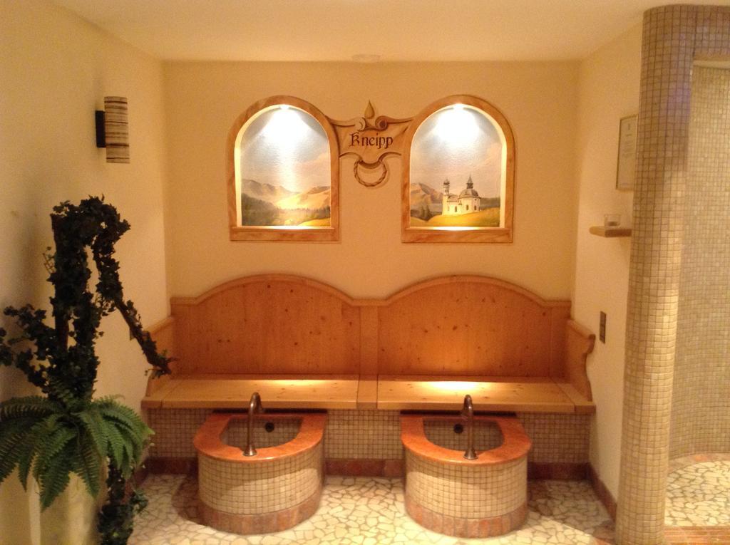 Hotel Garni Almhof Seefeld in Tirol Kültér fotó